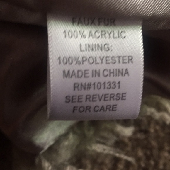 CHARLOTE RUSSE VEST🌺 - Picture 6 of 6